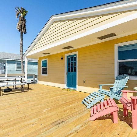 Sunny Daze Walk To Beach 2 Decks Pet Friendly Has A Mini Bar Galveston Extérieur photo