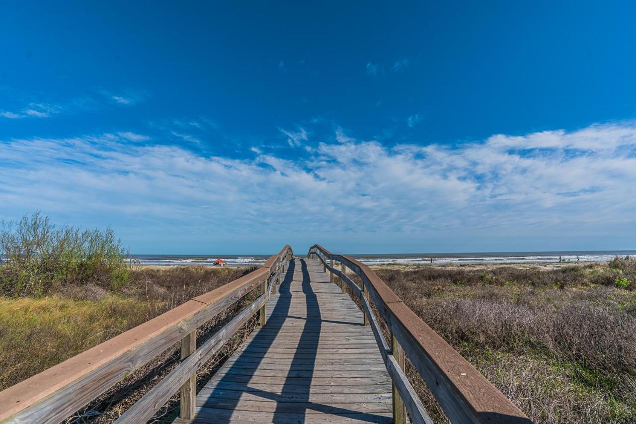 Sunny Daze Walk To Beach 2 Decks Pet Friendly Has A Mini Bar Galveston Extérieur photo