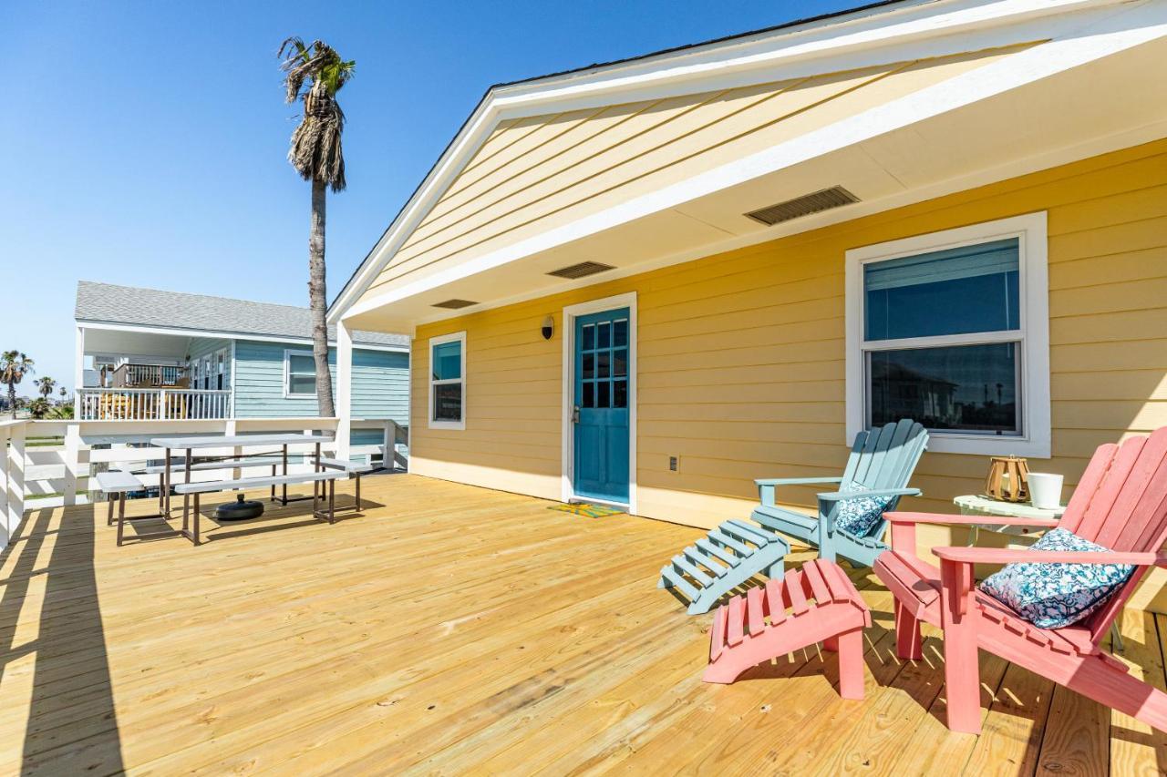 Sunny Daze Walk To Beach 2 Decks Pet Friendly Has A Mini Bar Galveston Extérieur photo